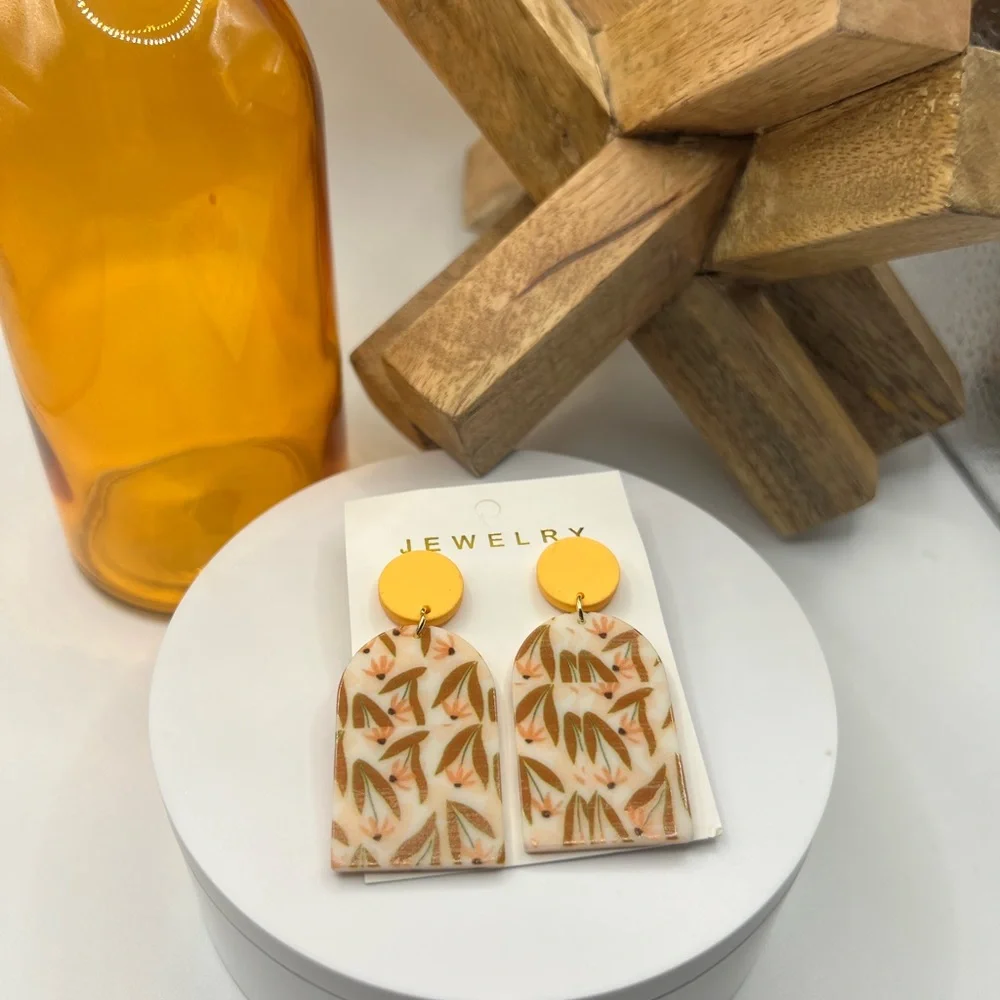 Leaf Pattern Geometric Print Drop Earrings‎ NEW
